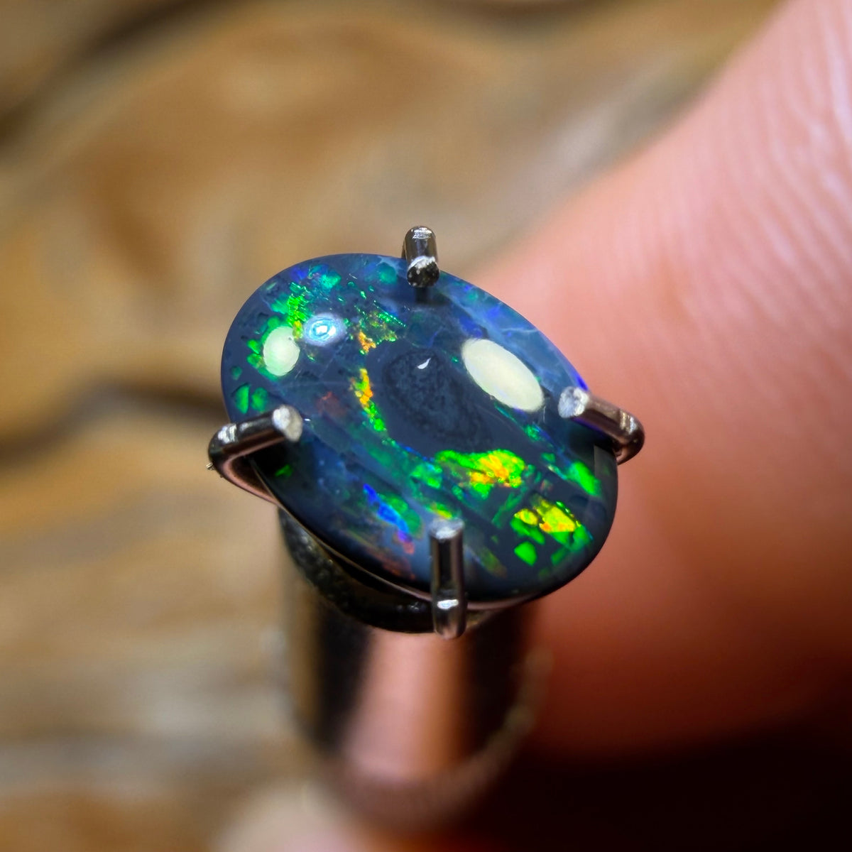 0.2cts -Lightning Ridge Black Opal