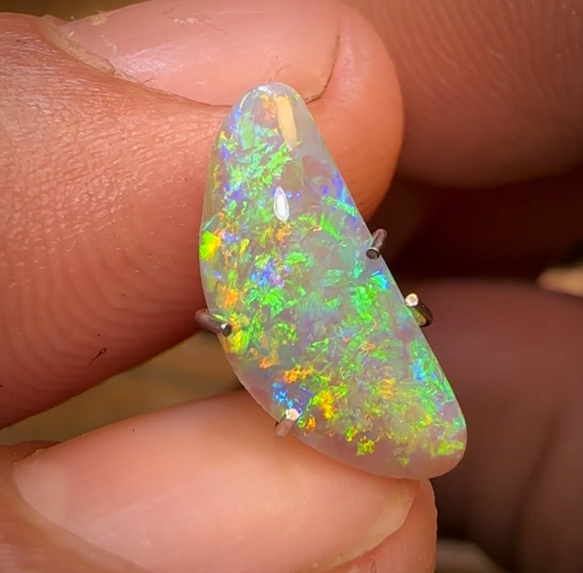 1.45cts - Lightning Ridge Dark Opal