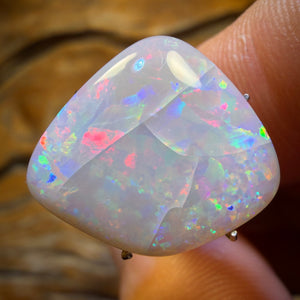 9.9cts - Rare South Australian Dark Opal from Mintabie