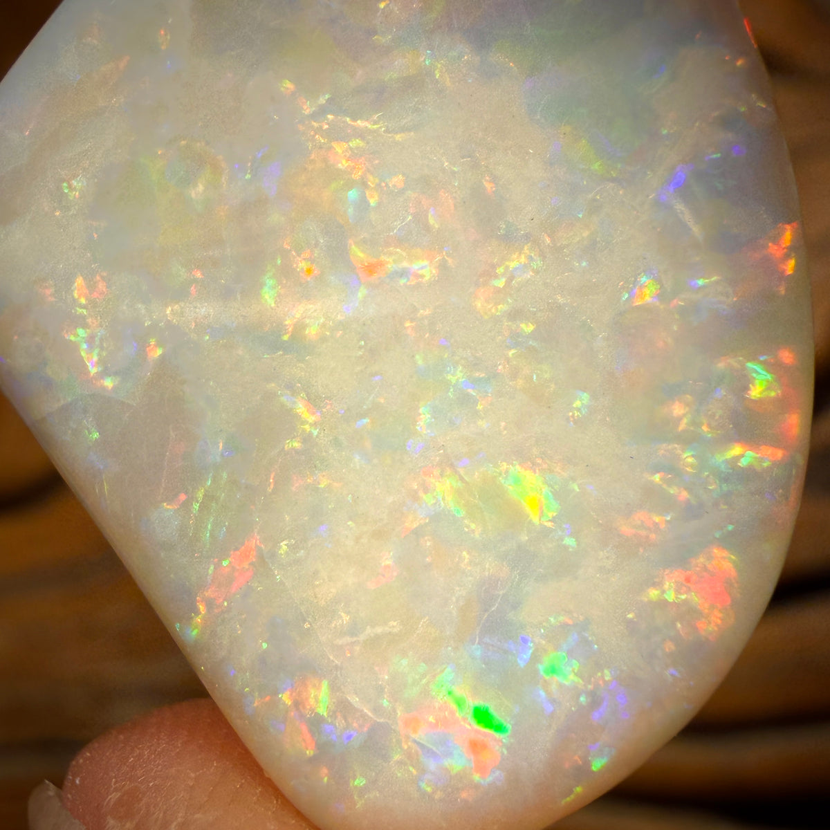 19.4cts - South Australian White Opal. Vintage Cut