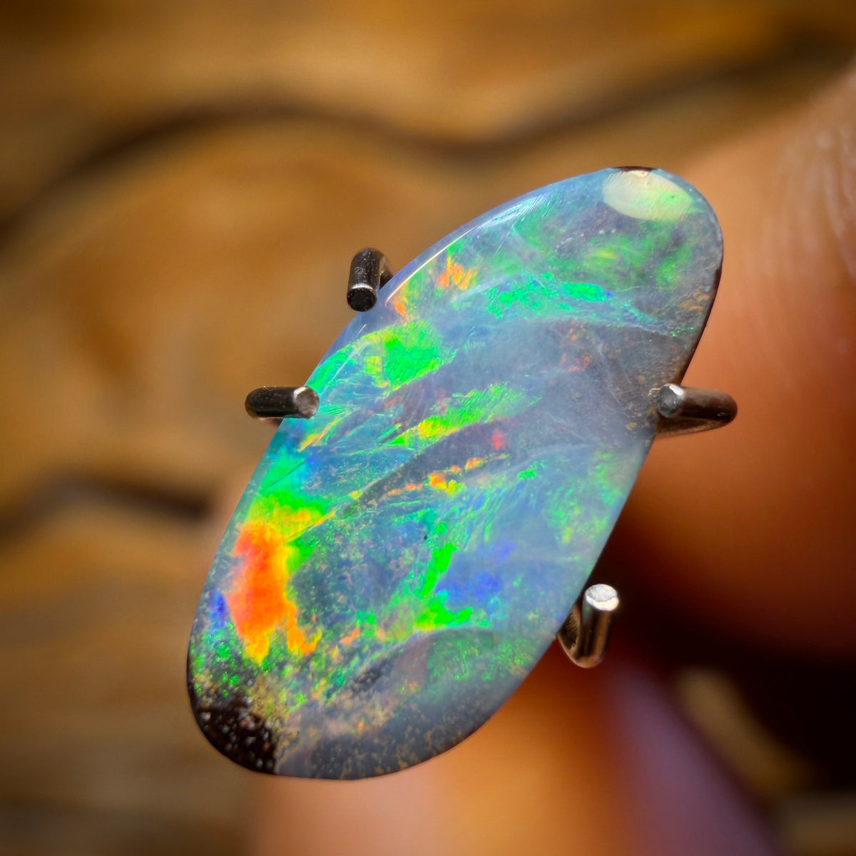 1.3cts - Queensland Boulder Seam Opal. Australian Opal