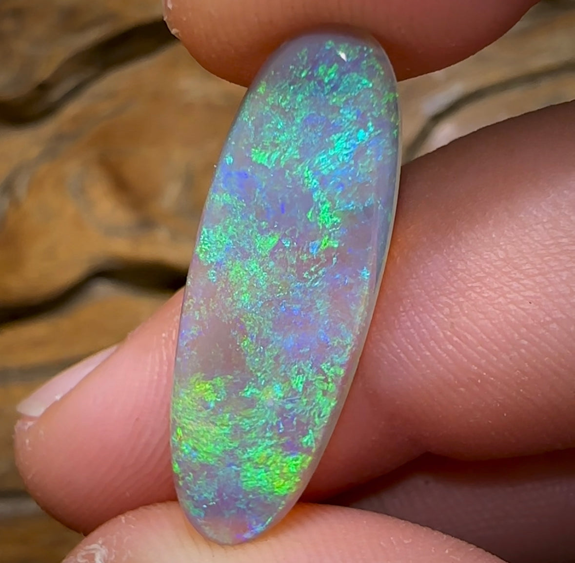 5.8cts - Rare Mintabie Crystal Opal. Gem Quality - Opal Whisperers