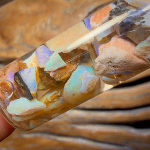 38,7 ct – Fläschchen mit gemischtem australischem Opal-Rohmaterial