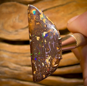 12.2cts - Queensland Boulder Opal from Yowah
