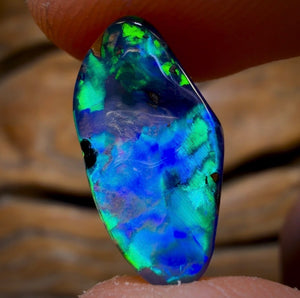 5.15cts - ‘Green Wave’ GEM Queensland Boulder Seam Opal