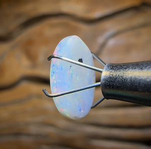 2.6cts - Top Quality South Australian White Opal