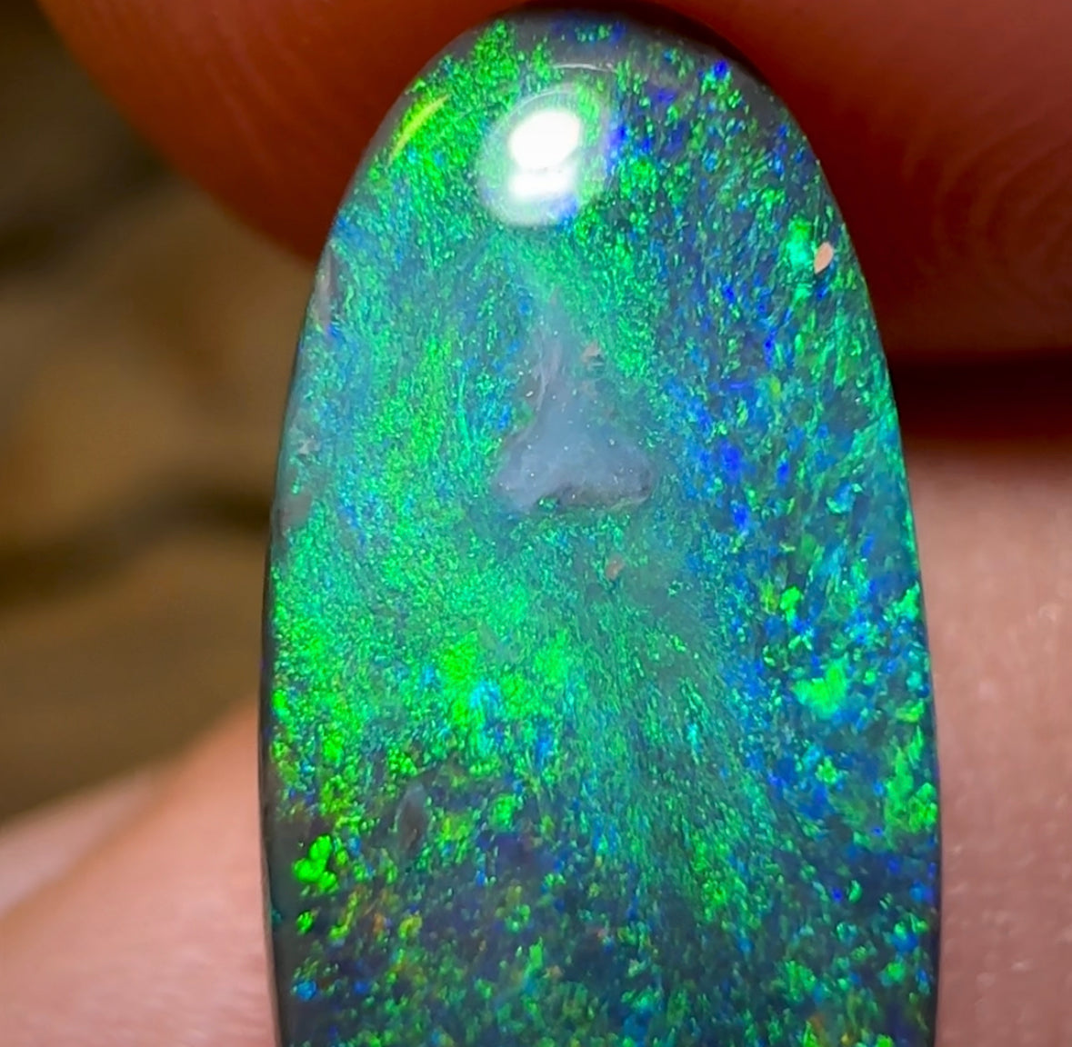 4cts - Lightning Ridge Black Opal. Heritage Collection - Opal Whisperers