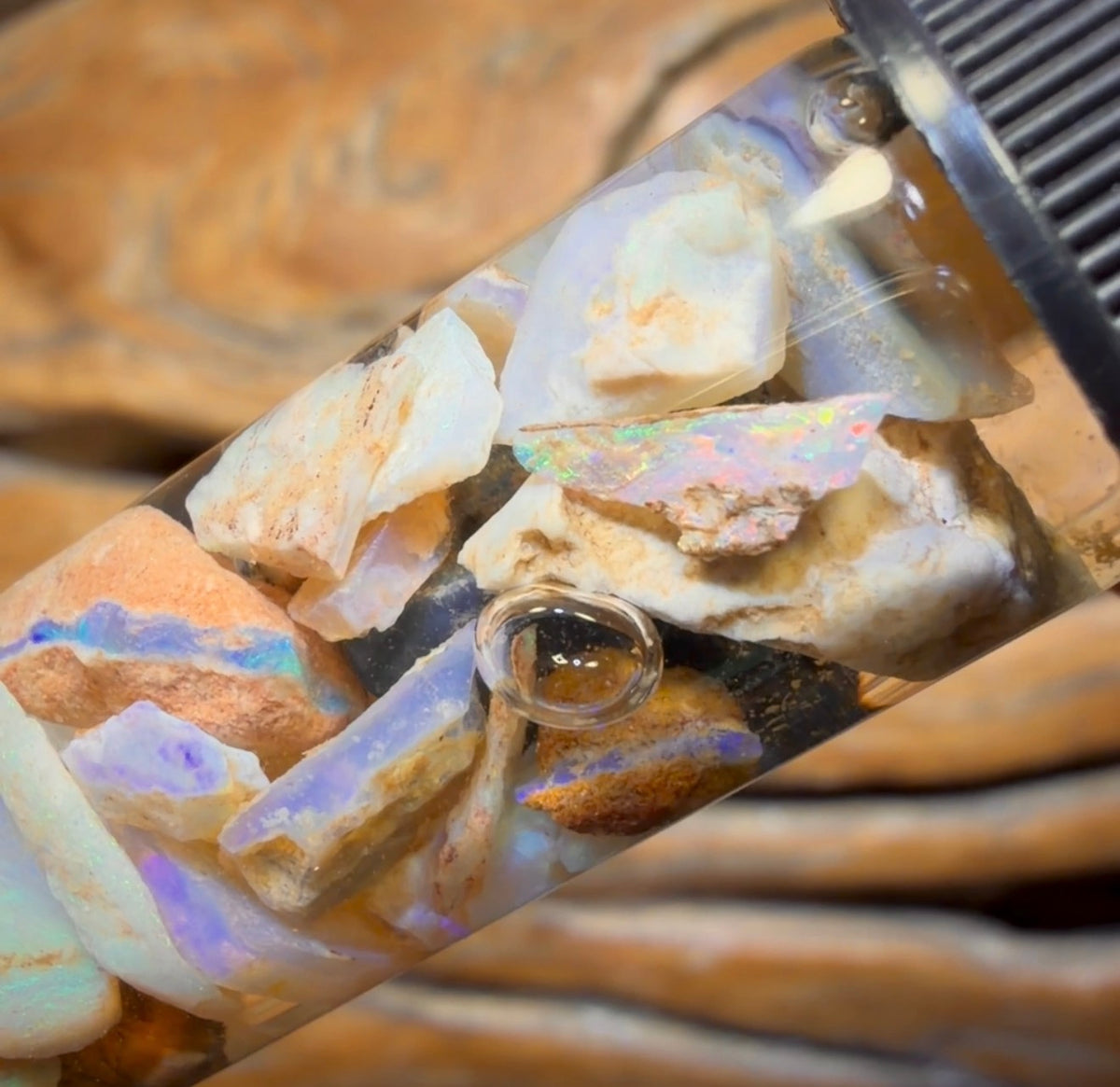 38,7 carats - Flacon d'opale brute australienne mélangée