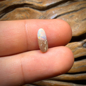 1.4cts - Solid Australian Boulder Pipe Crystal Opal