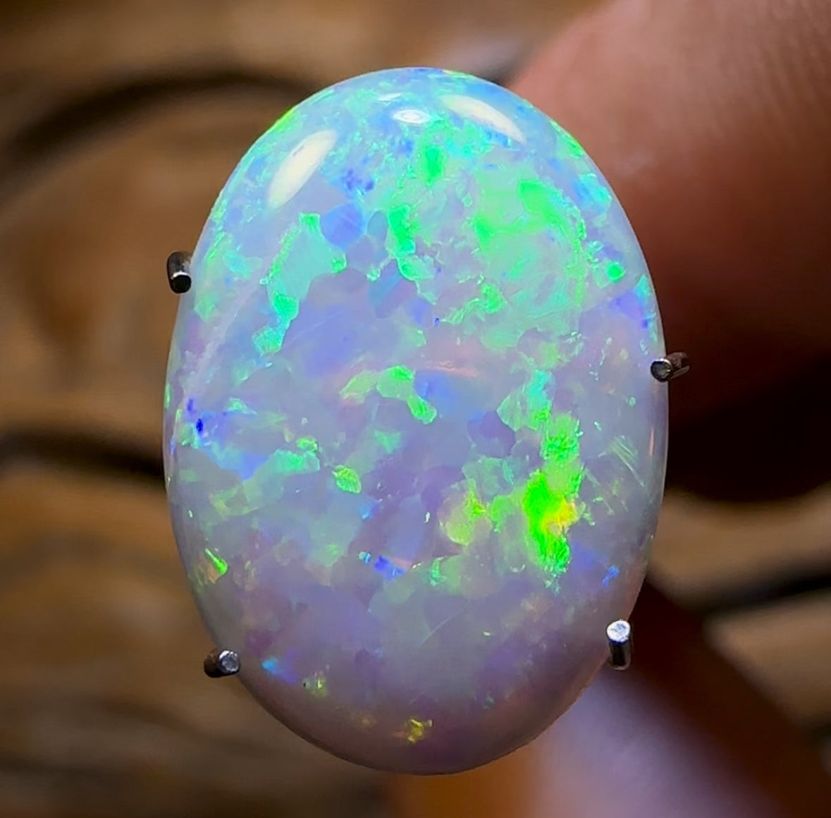 2.7cts - Top South Australian Dark Crystal Opal