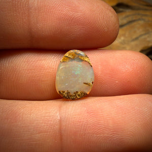 3.9cts - Solid Australian Boulder Pipe Crystal Opal