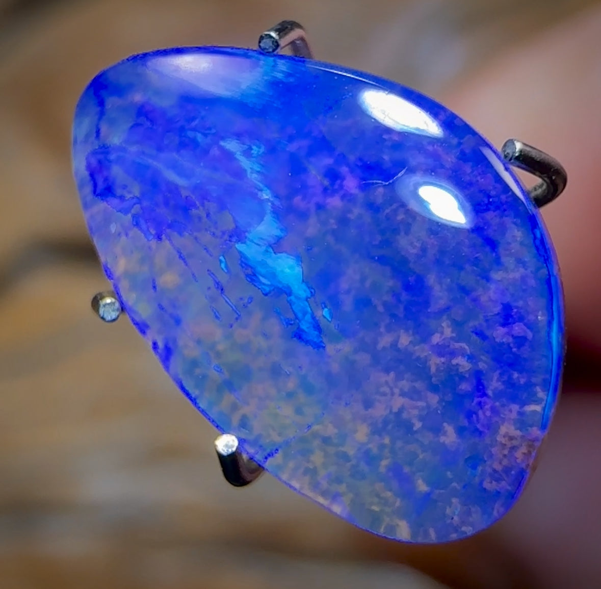 2.25cts - “Electric Shallows” Queensland Boulder Seam Opal