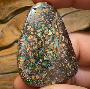 134.8cts - XLarge Tribal Pattern Queensland Boulder Opal - Opal Whisperers