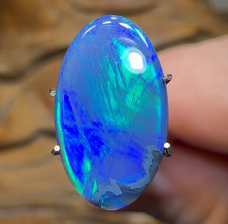 3.5cts - Australian Black Opal from Lightning Ridge