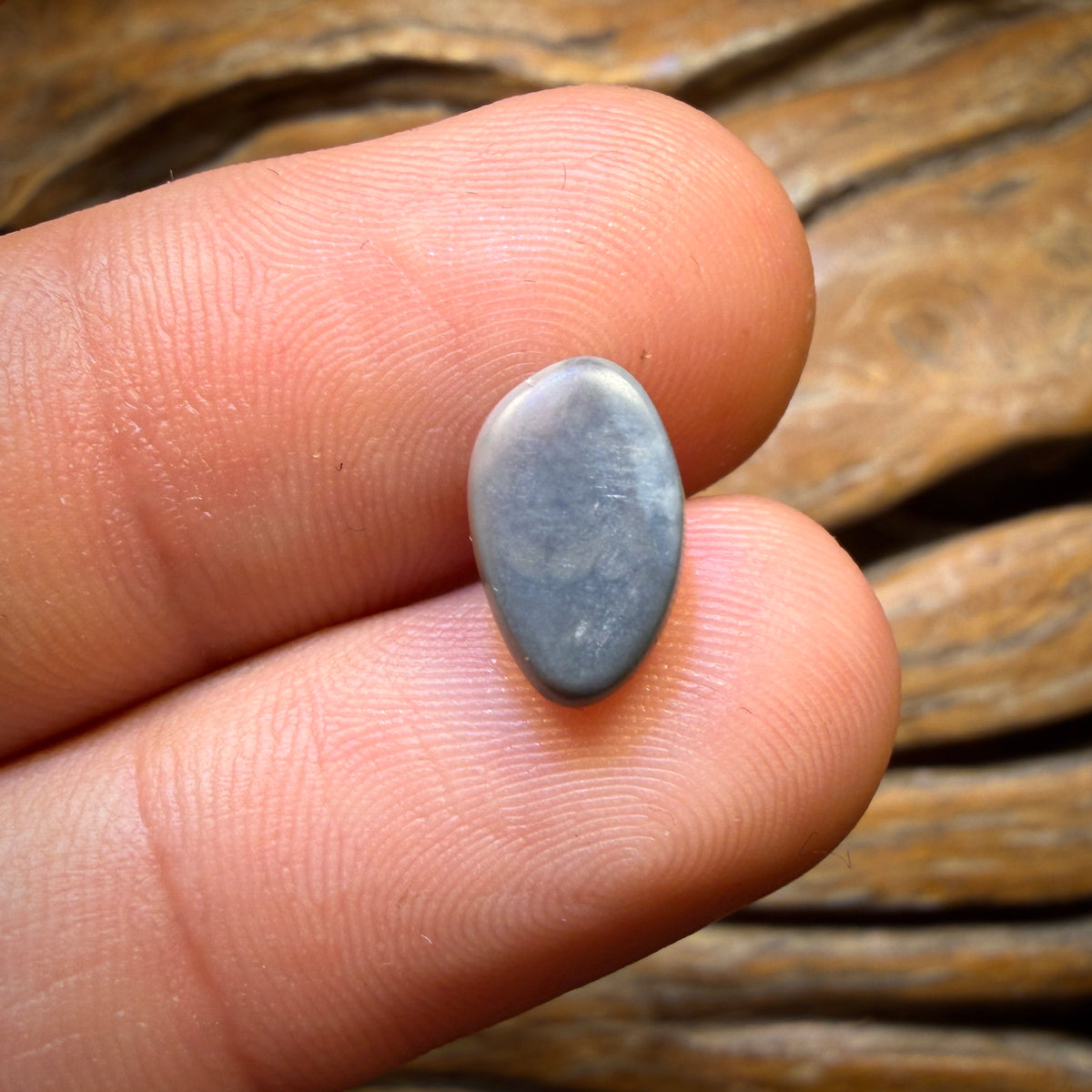 2.4cts - Super Rare Mintabie Australian Dark Opal