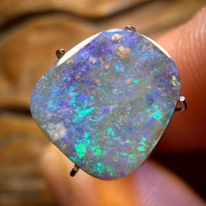 Half Price Card! 3.5cts - Queensland Boulder Seam Opal from Winton