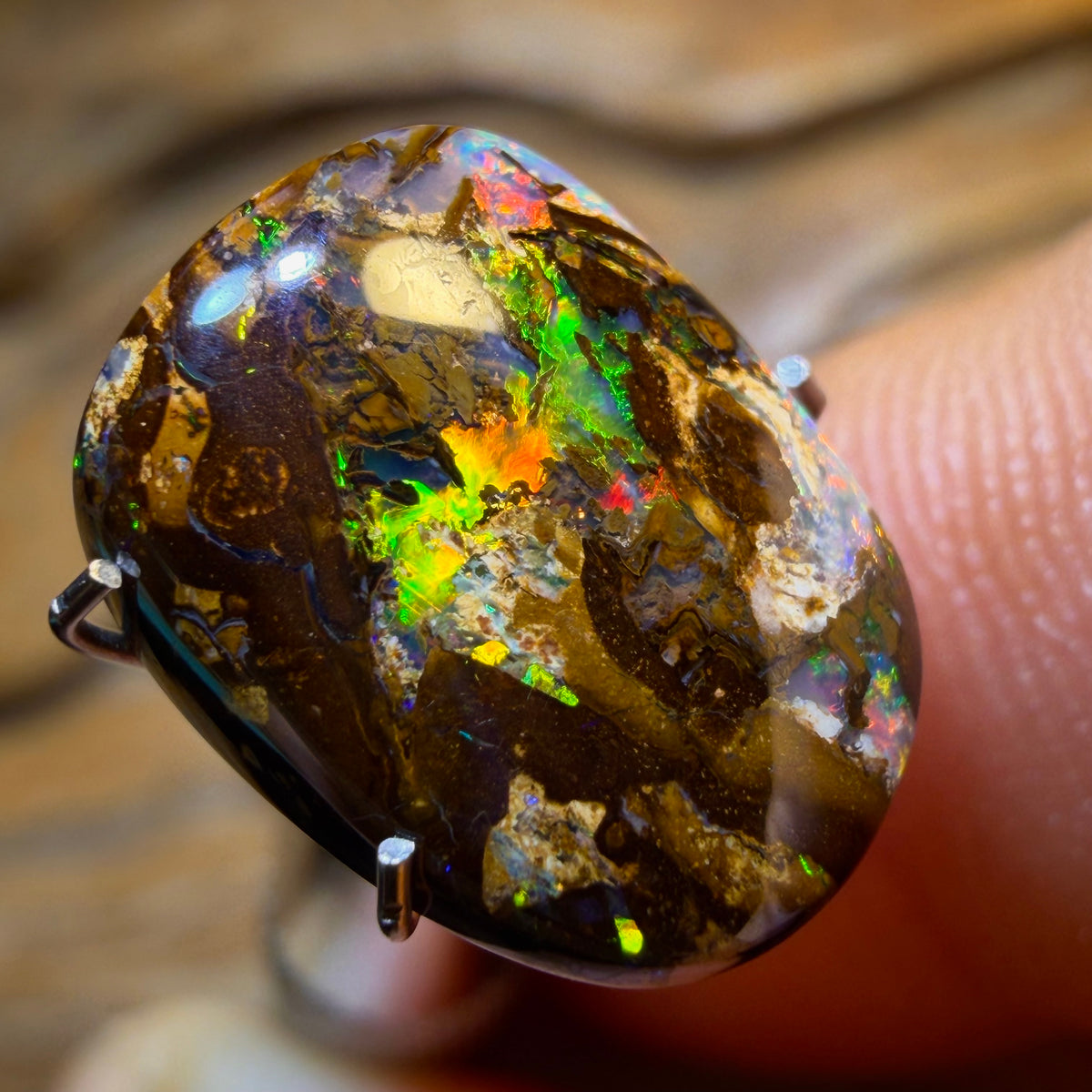 Little Rippa Unique 3 Sided Fire Stone 4.5cts - Yowah Nut Opal. Red Multicolour