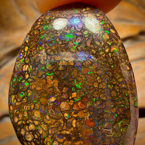 63,2 ct – Yowah Nut Tribal. Australischer Boulder-Opal