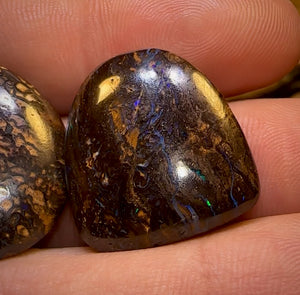 🔒  75.5cts - 3x Loose Queensland Boulder Opals. Parcel