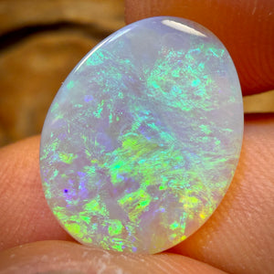 6cts - Gem Lightning Ridge Light Opal