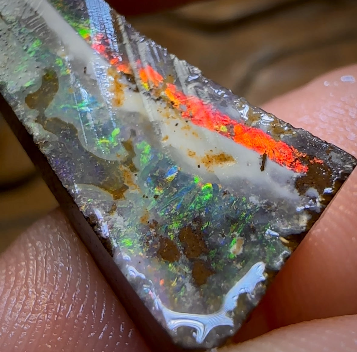 🔨 AUCTION 🔨 “Red Fire Landscape” 21.8cts - Queensland Boulder Seam Opal Rub