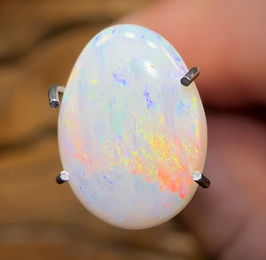 1.4cts - Coober Pedy White Opal. Australian Opal - Opal Whisperers