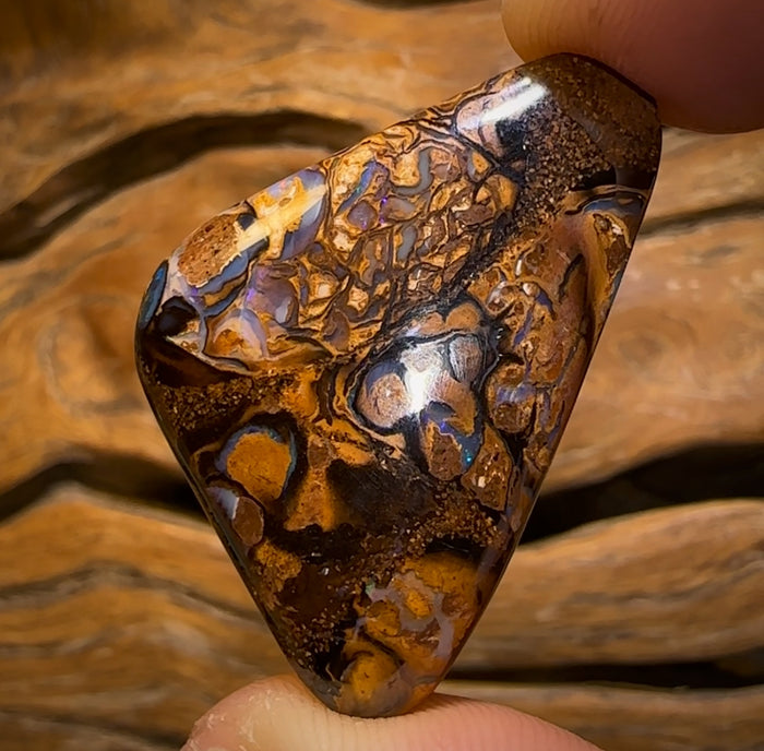 🔨 AUCTION 🔨 42.3cts - Queensland Boulder Opal. Yowah Tribal