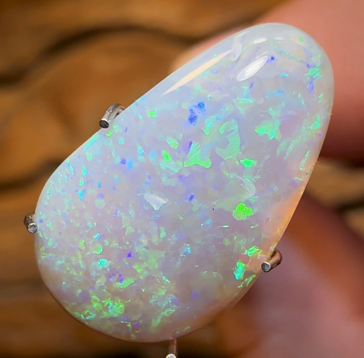 3.1cts - Dark Opal from Lightning Ridge - Opal Whisperers