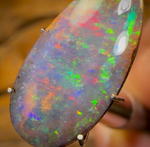5.85cts - GEM Queensland Boulder Seam Opal