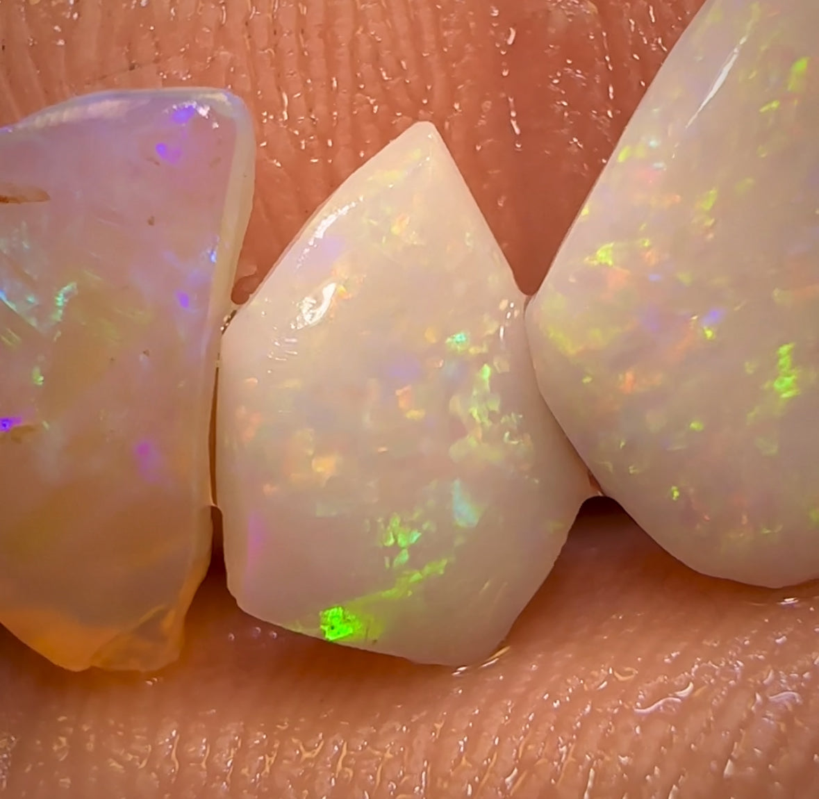 🔨 AUCTION 🔨 10.8cts - 6x Quality South Australian Opal Rubs