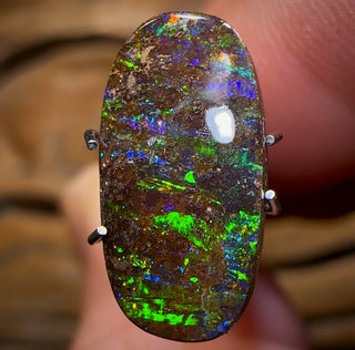 Neuer Preis 50 % unter UVP 🚨 3,5 ct – Queensland Boulder Seam Opal aus Winton
