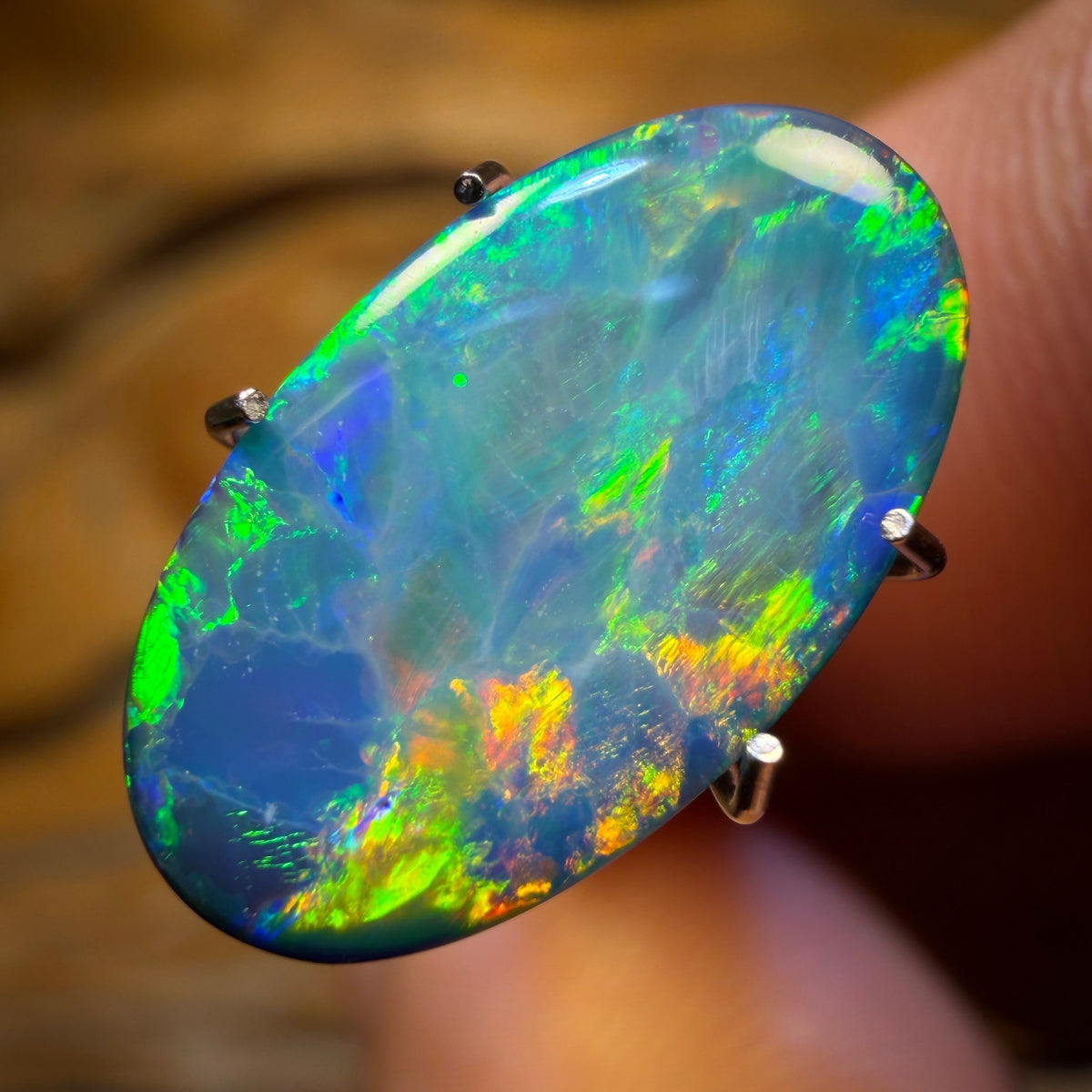 2,6ct – Lightning Ridge Opal Doublet