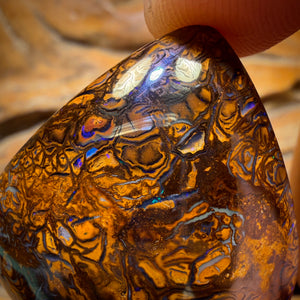 🔨 AUCTION 🔨 Reserve 💎 High Roller Banger Auction 💎 104.5cts - Tribal Yowah Nut Opal. Australian Opal