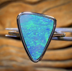 Bague doublet en argent sterling et opale de Queensland Boulder