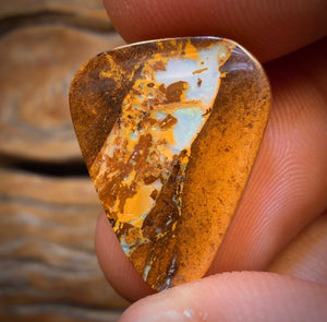 11.8cts - Yowah Nut Opal. Australian Opal