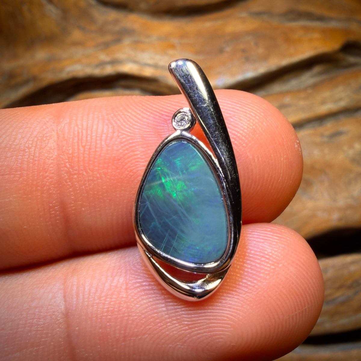 BARGAIN CARD! LARGE Sterling Silver - Queensland Boulder Opal Doublet Pendant