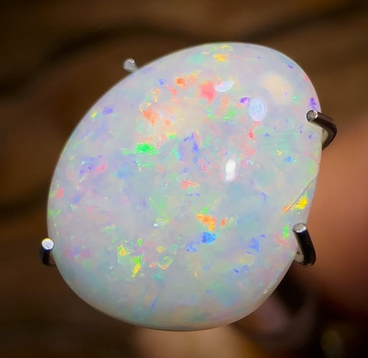 2.6cts - Top Quality South Australian White Opal