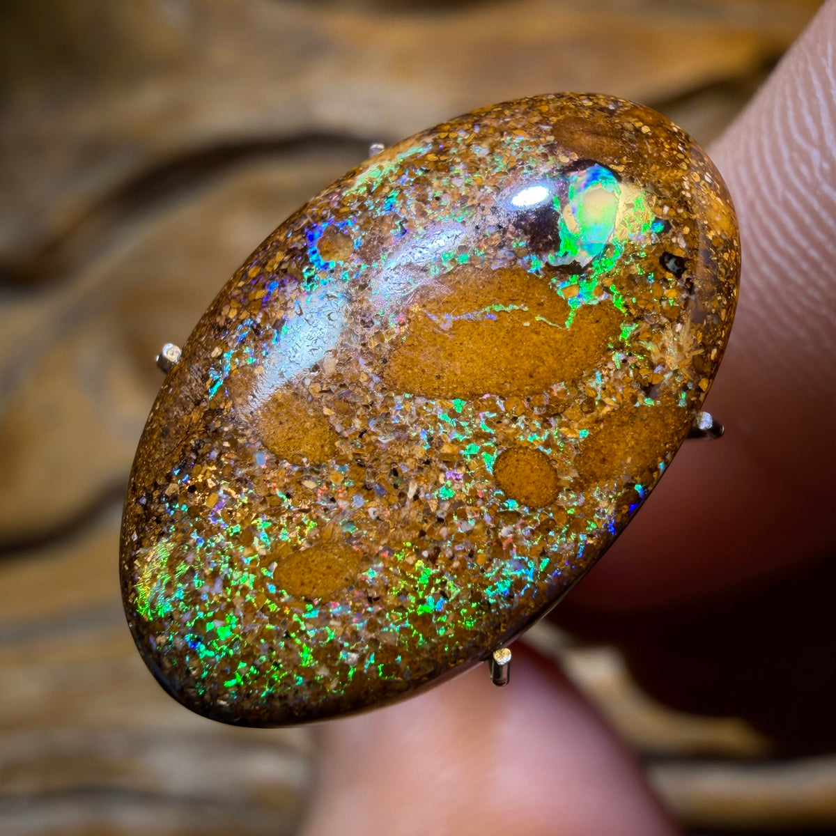 10.4cts -Wow! “Chameleon”Queensland Boulder Opal from Yowah. Metallic MultiColour