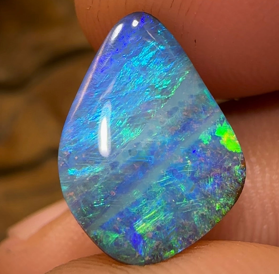 4.4cts - GEM Queensland Boulder Australian Opal - Opal Whisperers