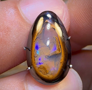 5.25cts - RARE Yowah Nut Crystal Centre Opal