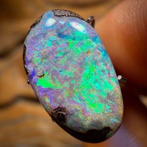 6.1cts - Australian Boulder Seam Opal