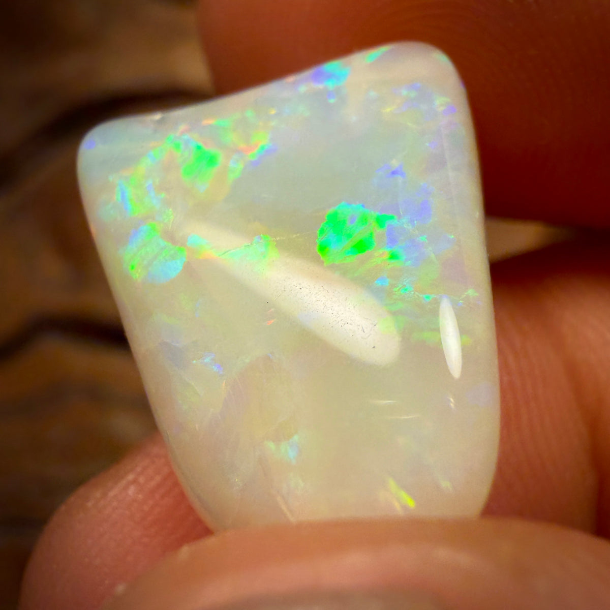 🔨 AUCTION 🔨 Reserve 💎 High Roller Banger Auction 💎 16.1cts - South Australian White Opal. Vintage Cut