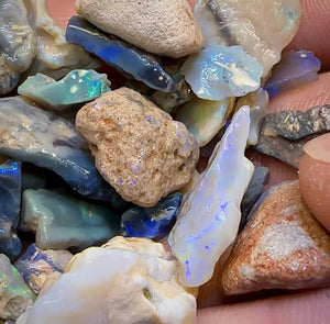 255cts - 40x Lightning Ridge Crystal, Dark and Black Opal Rough Parcel