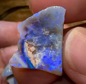 61.8cts - 5x Lightning Ridge Crystal and Dark Opal Rough Parcel