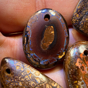 🔒133.8cts - 5x Drilled Tribal Queensland Boulder Opals. BARGAIN Wholesale Parcel