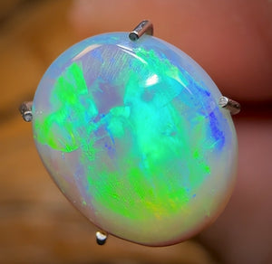 2.4cts - “Green flash 3” GEM Lightning Ridge Dark Opal