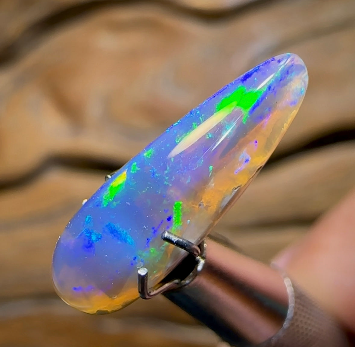 2.6cts - Lightning Ridge Black Crystal Opal - Opal Whisperers