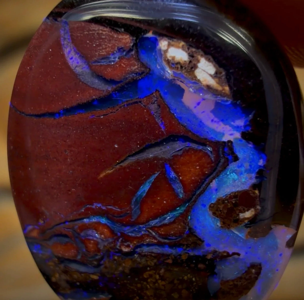 8.9cts - Tribal Yowah Nut Opal. Double Sided