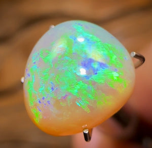 3.6cts - Lightning Ridge Golden Crystal Opal Great High Dome