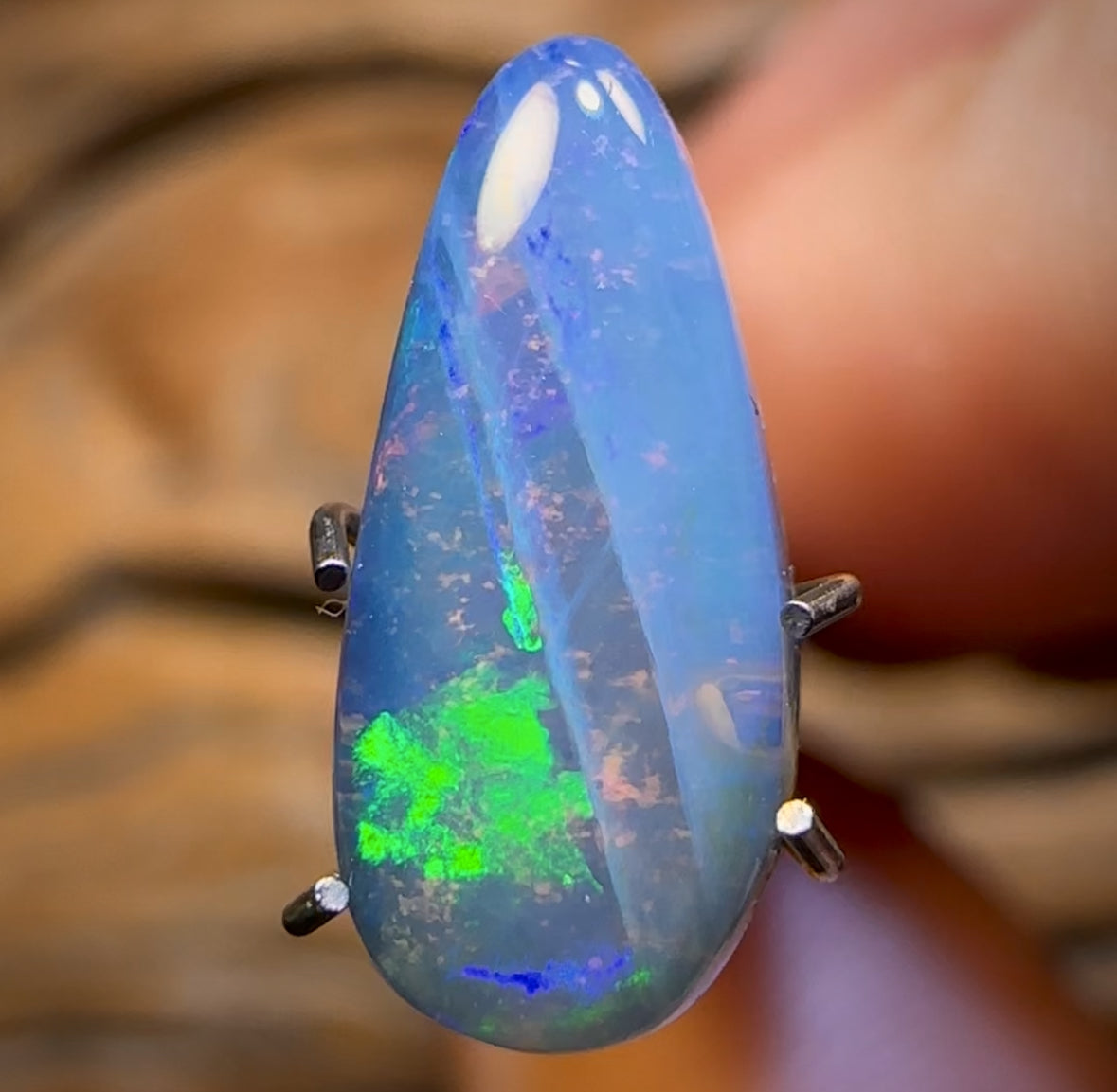 1.9cts - Queensland Boulder Seam Opal